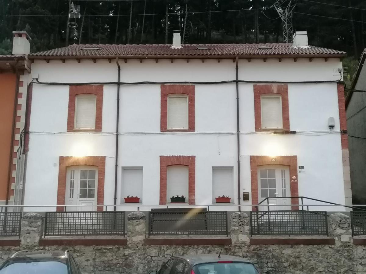 Albergue Cervera De Pisuerga Luaran gambar